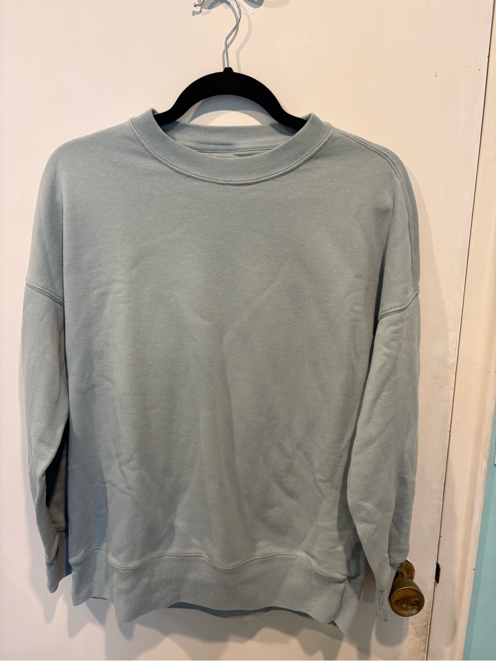 Abercrombie & Fitch Light Blue Crewneck Sweatshirt